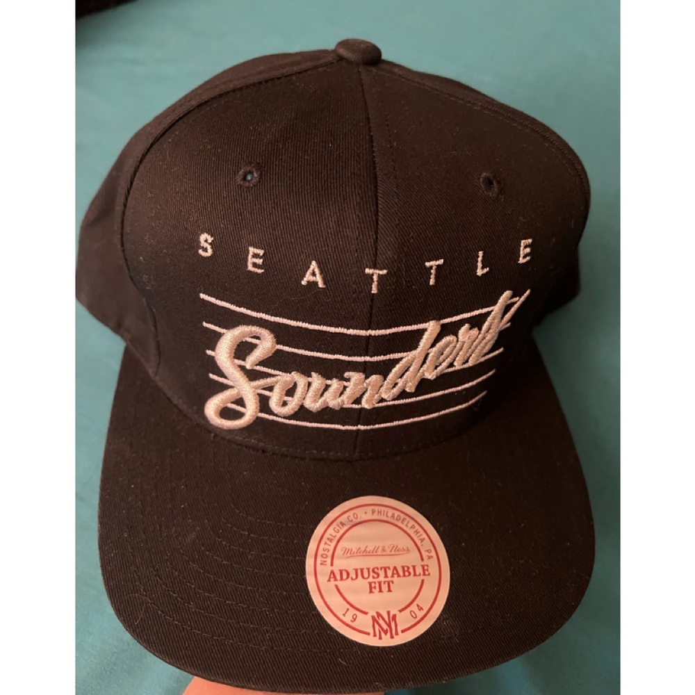 Seattle Sounders Cap - Picture 2 of 4